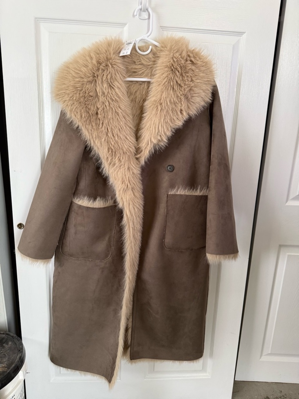 NWT Abercrombie & Fitch Reversible faux fur trench